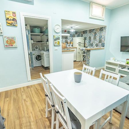 Casa Vacanze Decumano 17 نابولي المظهر الخارجي الصورة