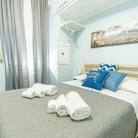 Casa Vacanze Decumano 17 نابولي المظهر الخارجي الصورة