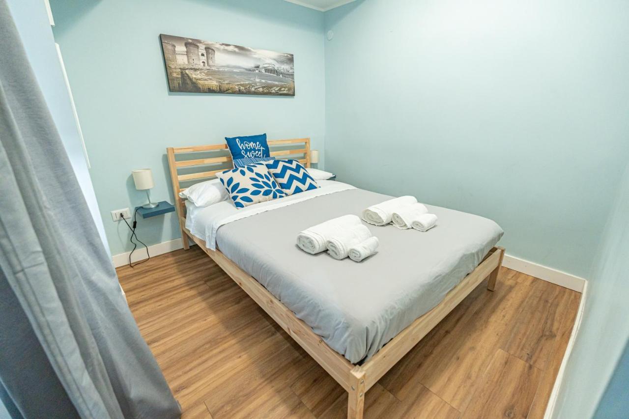 Casa Vacanze Decumano 17 نابولي المظهر الخارجي الصورة