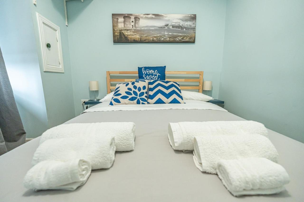 Casa Vacanze Decumano 17 نابولي المظهر الخارجي الصورة